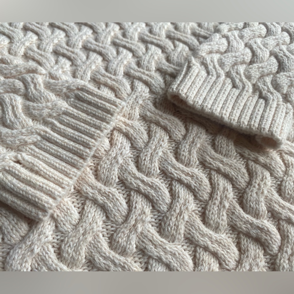 Womens Knit Sweater - Picture 7 of 7